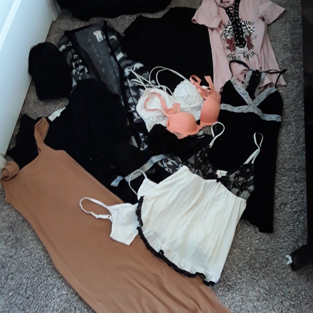 12 piece bundle all size small